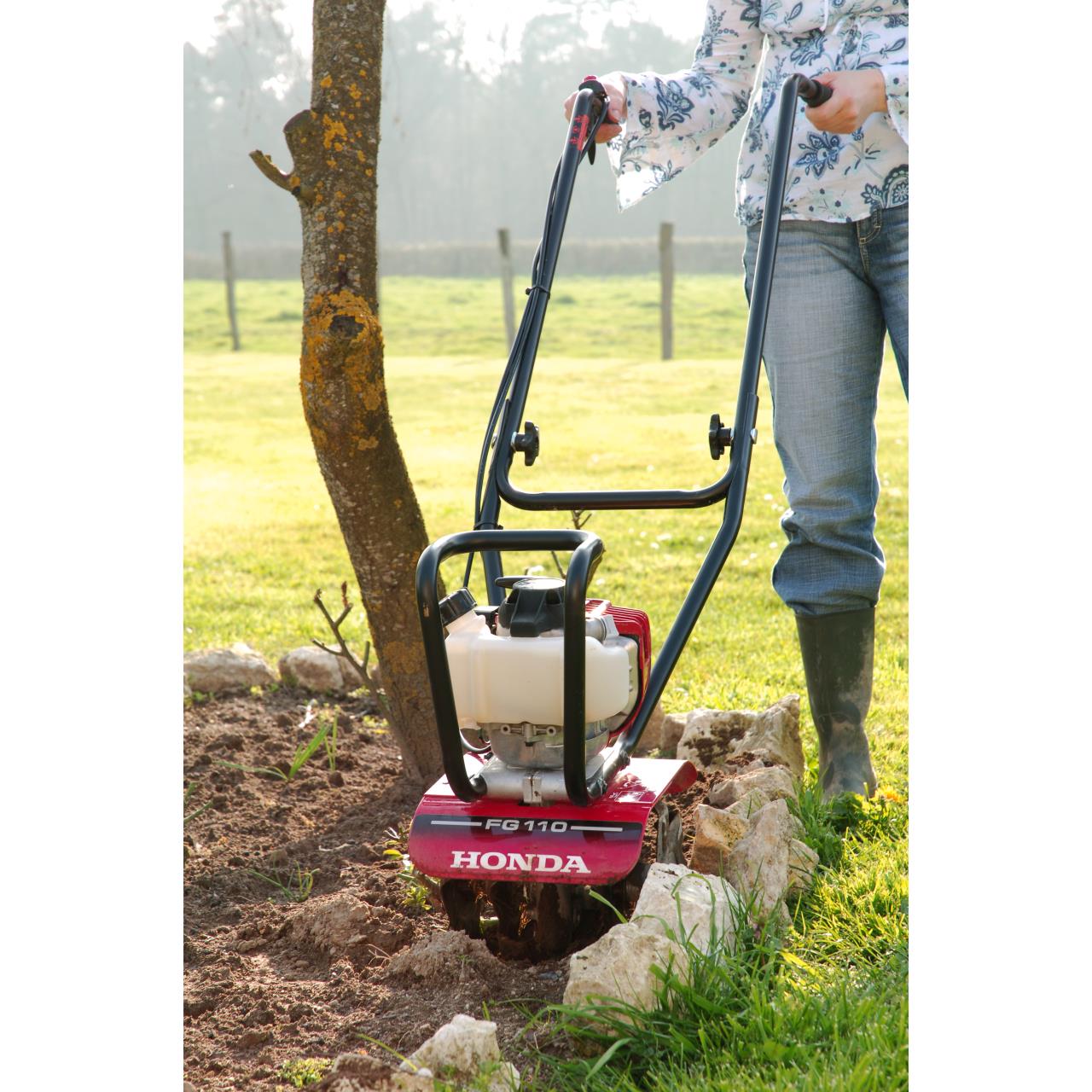 100002595 Motorhacke FG 110